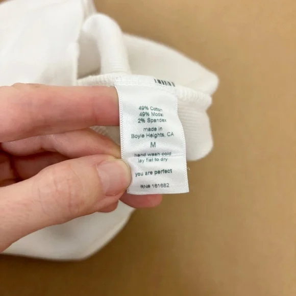 Perfectwhitetee Jordan U Neck Ribbed Tank Size M - Picture 8 of 10